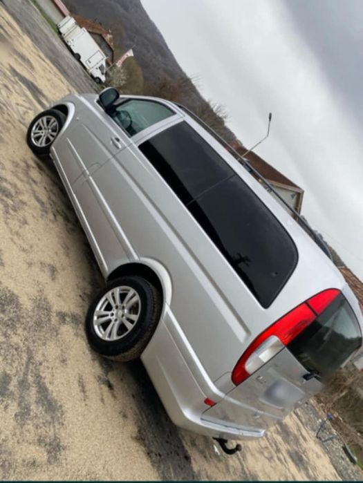 Vând sau schimb mercedes vito