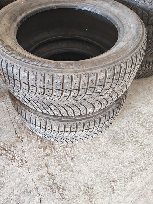 Продам зимние шины 285/50/р20