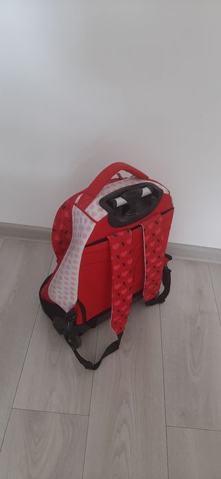 Ghiozdan ...roti.. troler