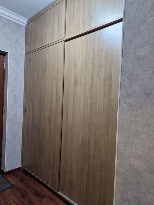 Шкаф купе встроенный