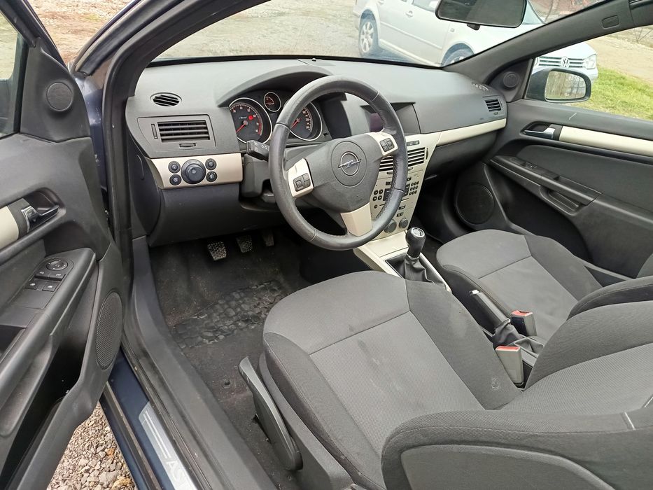 Vând Opel Astra h gtc
