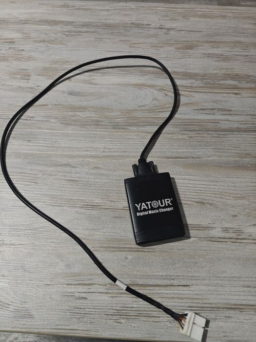 Yatour Honda дигитален чейнджър AUX BT