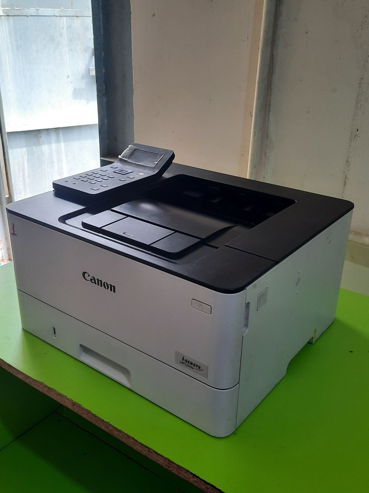 Canon LBP 226 dw oq qora lazerniy printer