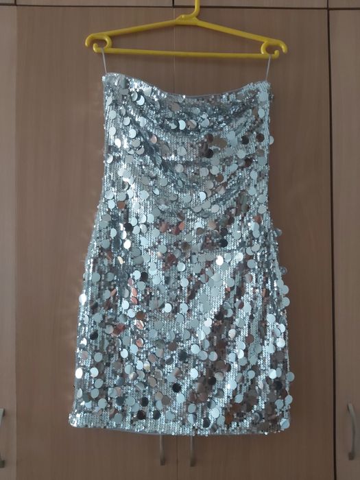 Платье вечернее шикарное