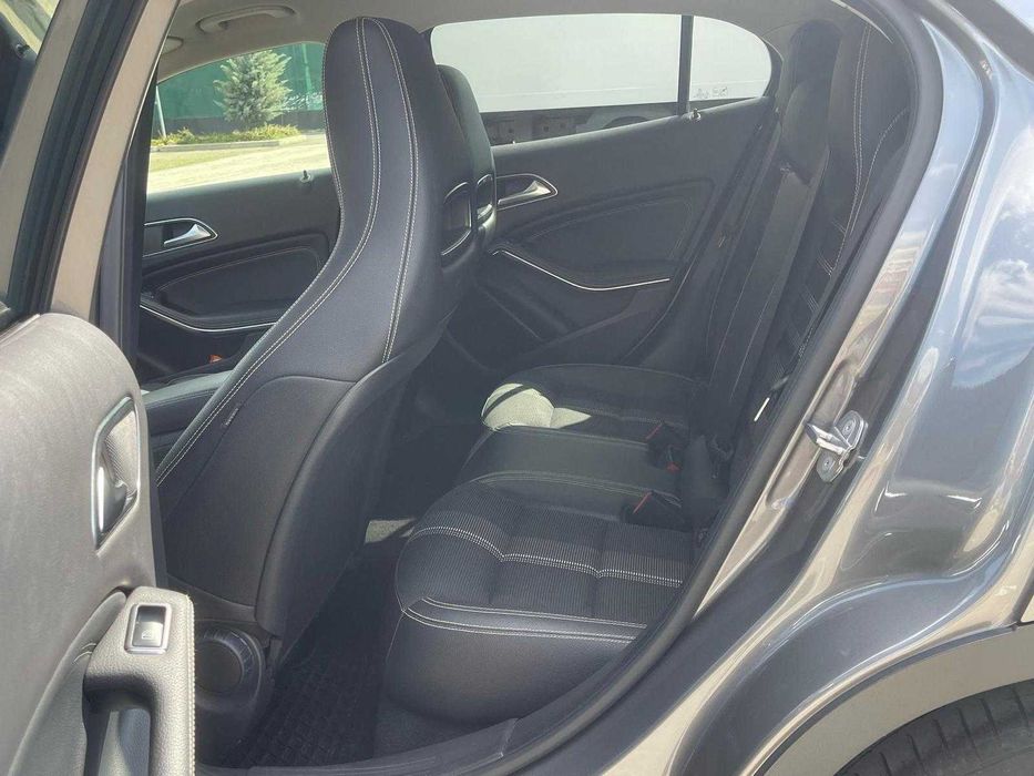 Mercedes-Benz GLA 220 4MATIC