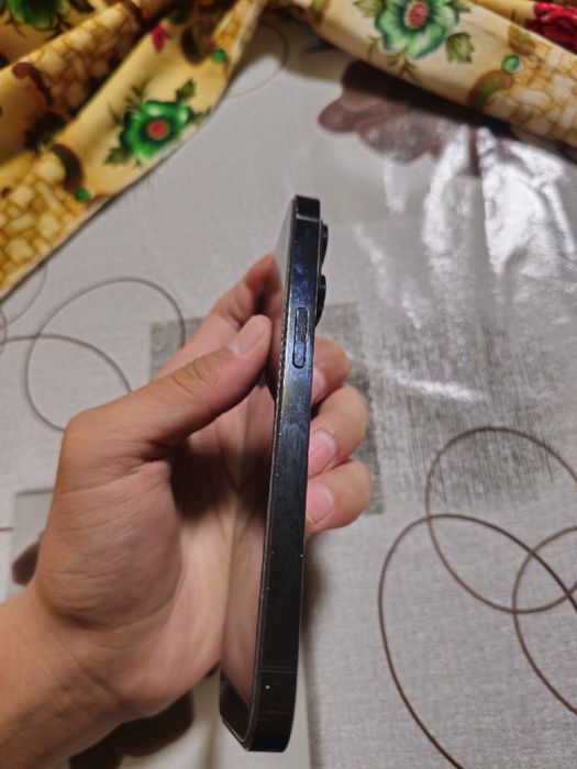 iPhone 14 pro.