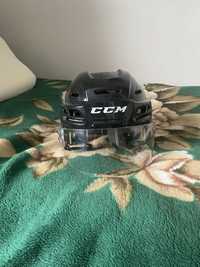 Хоккейный шлем с визором