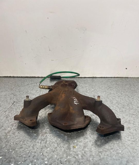 Galerie evacuare Dacia Logan prima generatie