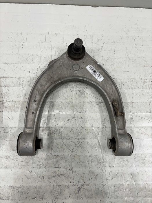 Горен носач (Подкова) БМВ Ф10 Ф11 Ф07 Ф06 Ф12 Ф13 Ф01 Ф02