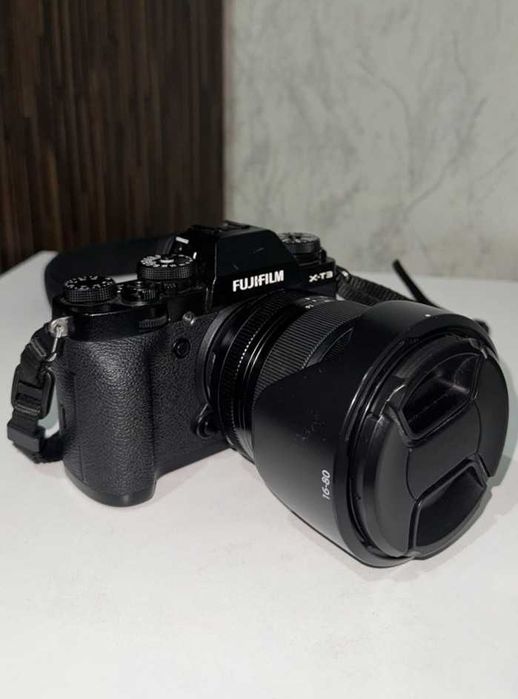Продам камеру Fujifilm XT-3 + объектив 16-80mm f/4 + 128 гб сд