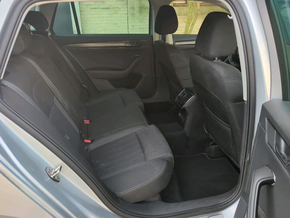Skoda Superb Combi 2.0 TDI Edition Plus