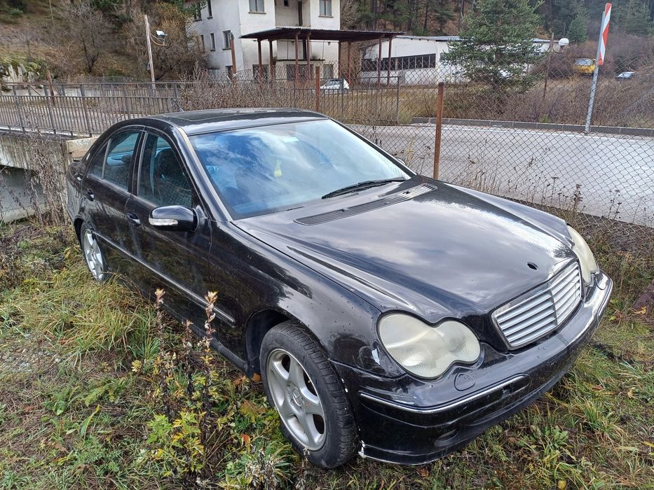 Мерцедес на части