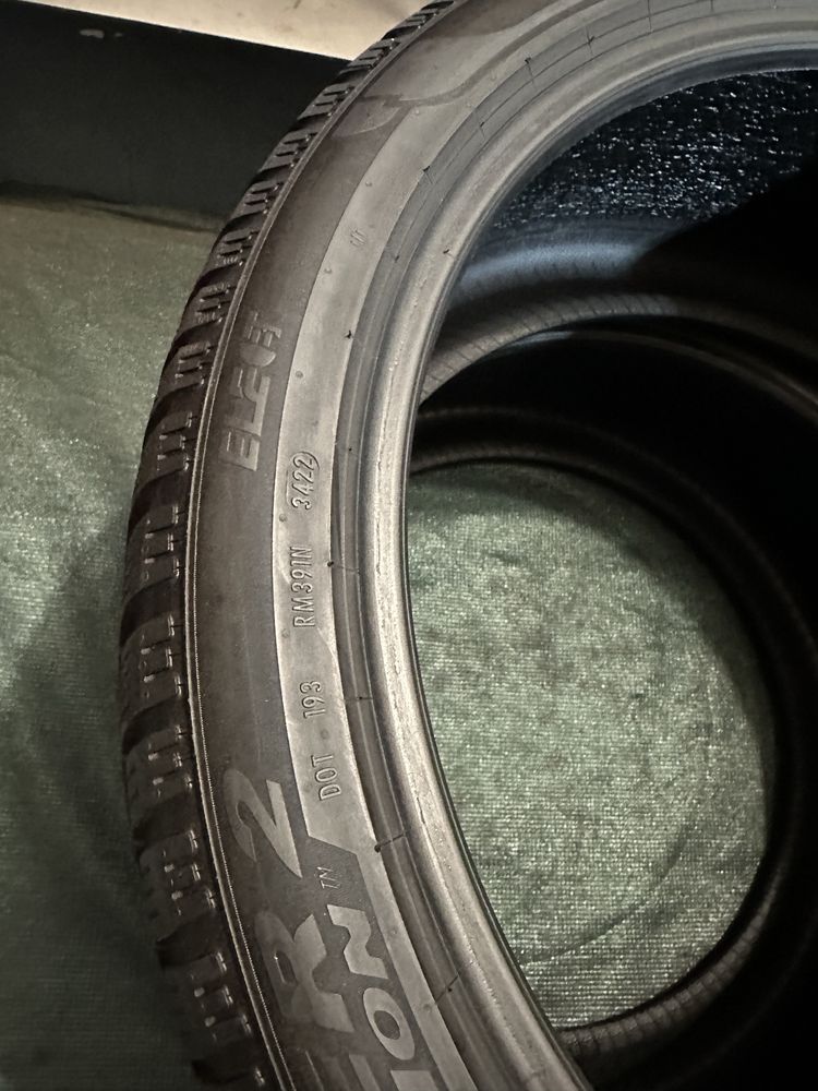 255/40 R21 102V XL - Pirelli Winter 2 Scorpion M+S Oferta
