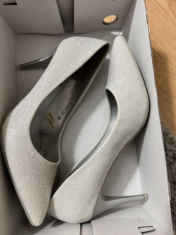 Pantofi noi gliter 39