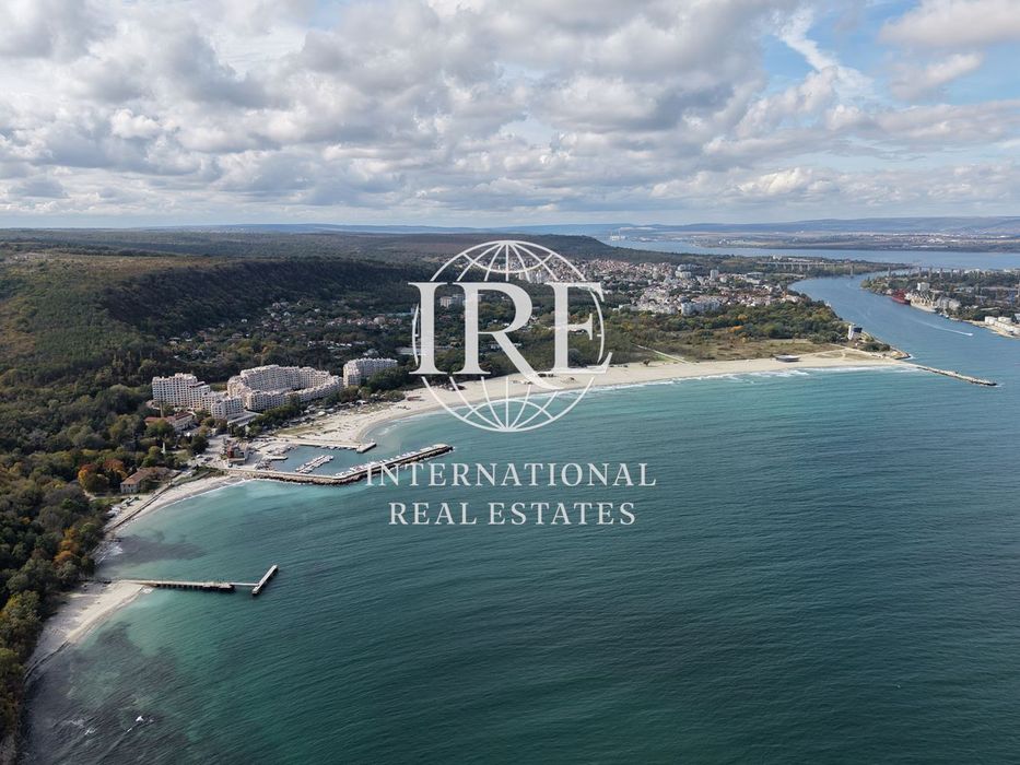 Продава се Двустаен апартамент в Варна, Аспарухово - 69 кв.м за 1812 €/кв.м - Снимка #6