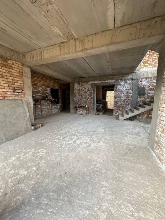 Продаётся дом 6-соток в Кибрае. От Сельхоза 6-километров.