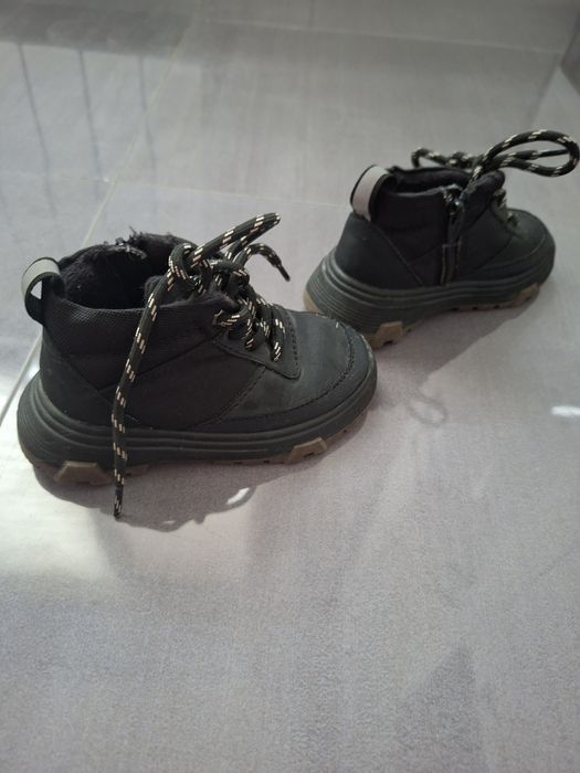 Детски маратонки и боти