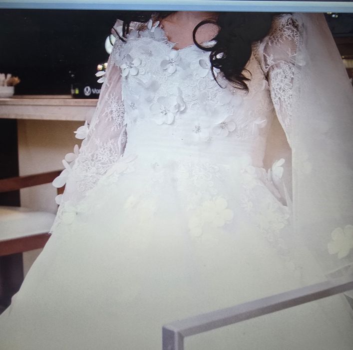 Свадебное платье