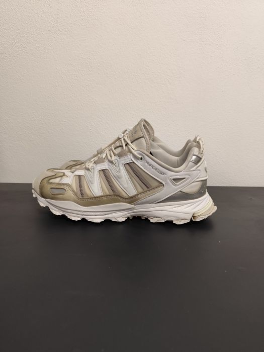 Adidas hyperturf adventure. Mărimea 48 2/3