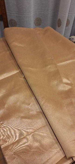 2 perdele noi, bucatarie sau dormitor copil,bej si gri-visiniu 100 lei