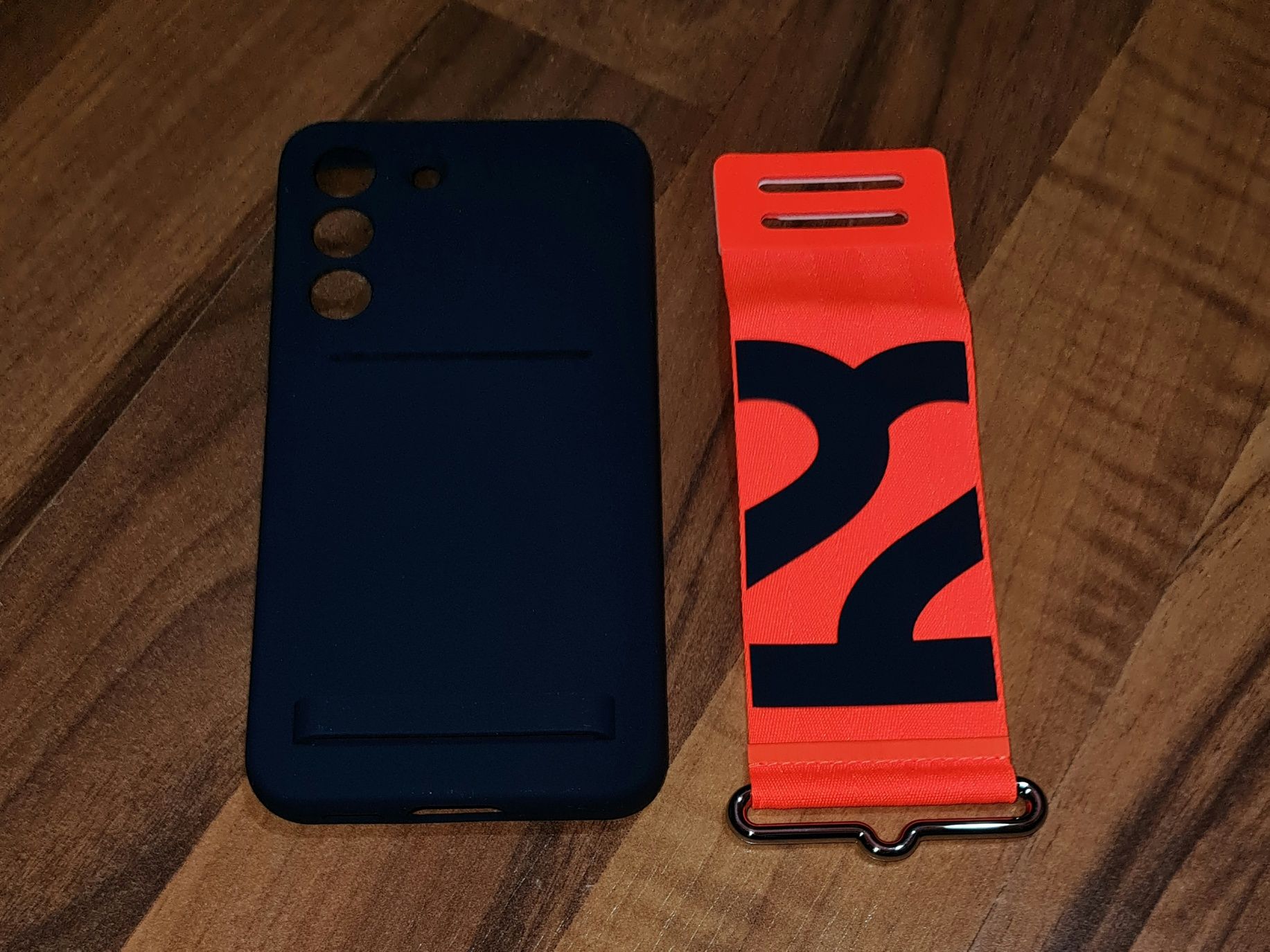 Husa originala Samsung Silicone Cover with Strap S22+ S22 Plus S906