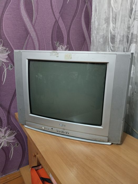 Продам Старый Телевизор