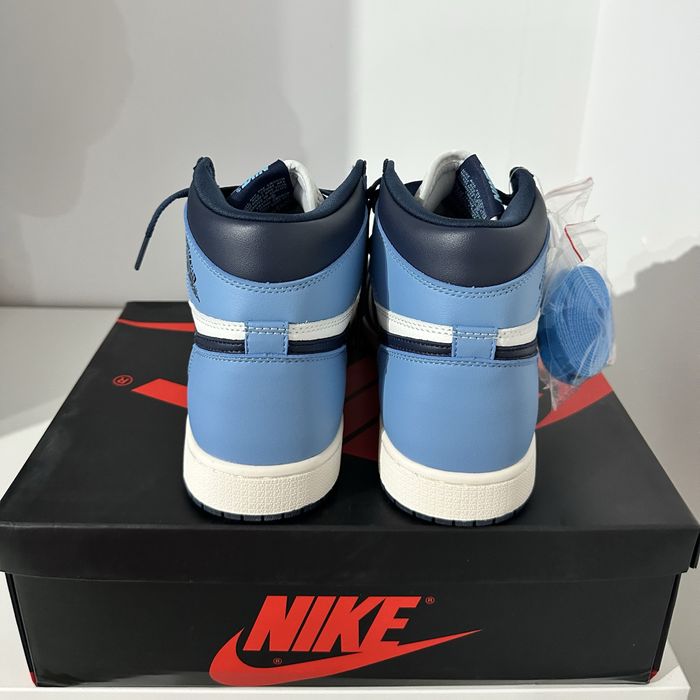 Air Jordan 1 High Obsidian University Blue