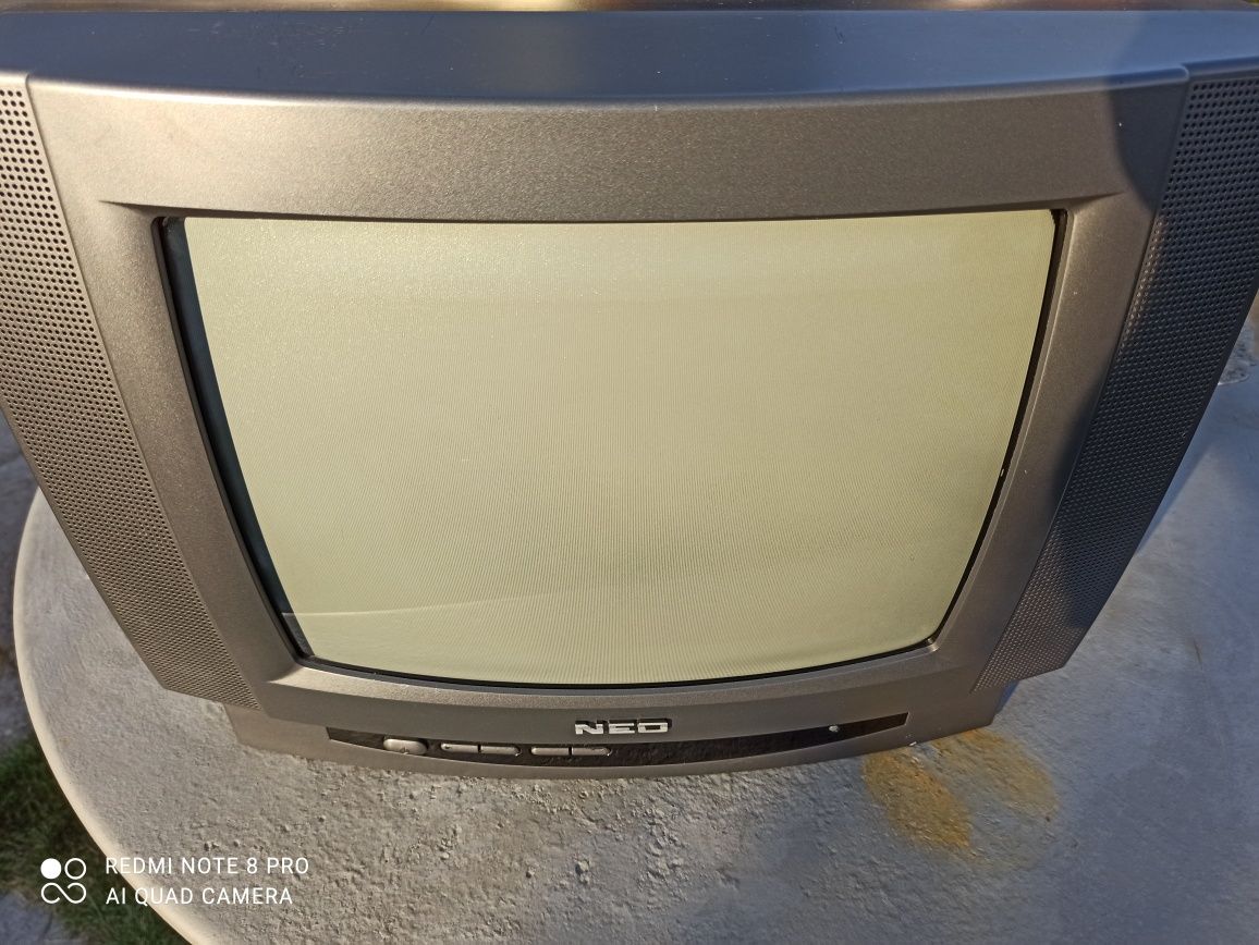 Телевизор NEO без дистанционно