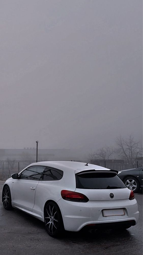 Scirocco R line pachet 2.0 tsi dsg