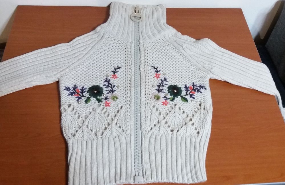 pulover damă cu fermoar, mărimea 40-42