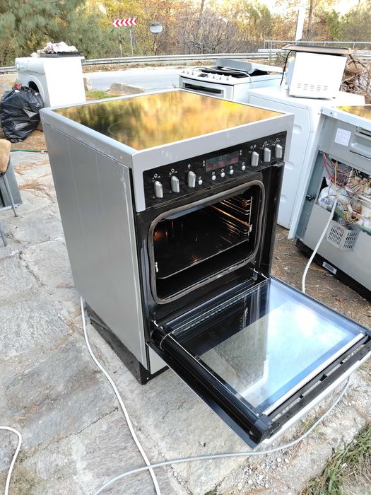 Електрическа печка индукция VOSS EKEKTROLUX