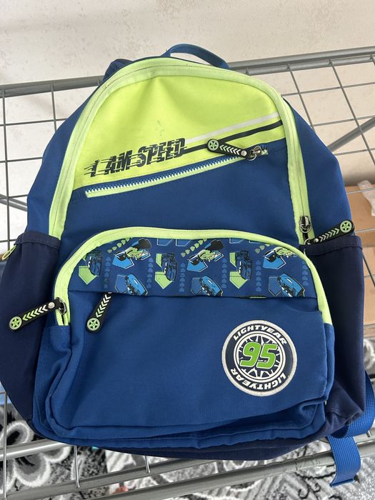 Рюкзак школьный