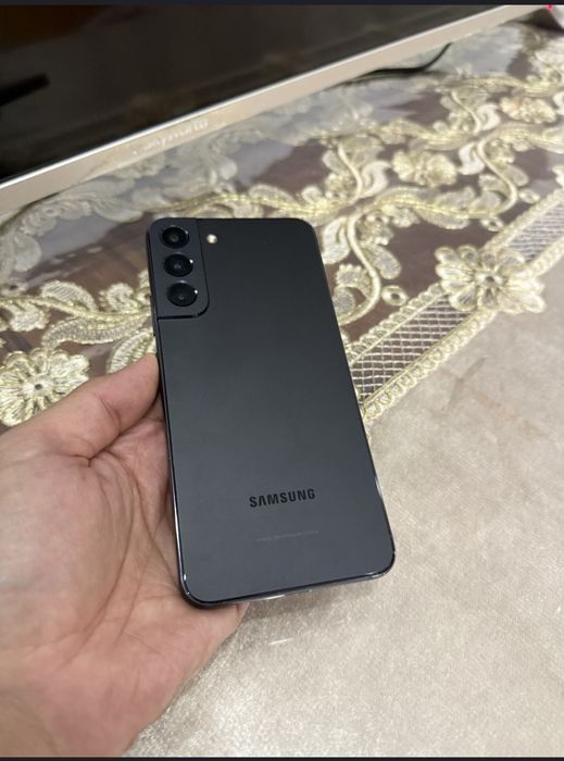Samsung galaxy s 21 plus