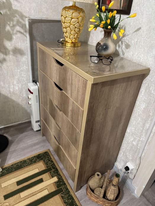 Комод удобный для спальни