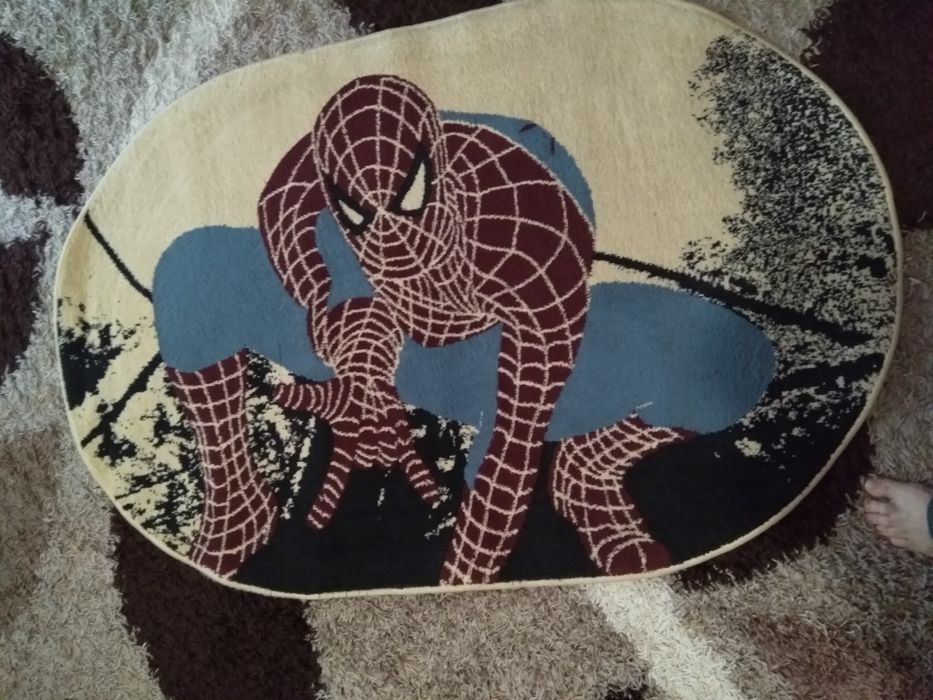Covor Spiderman pentru cameră copii