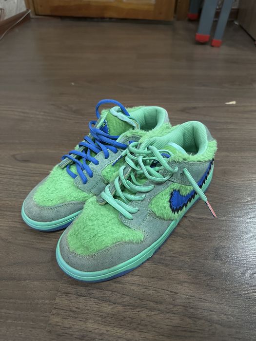 Ограниченная коллекция Nike SB Dunk Low «Grateful Dead Bears Green»