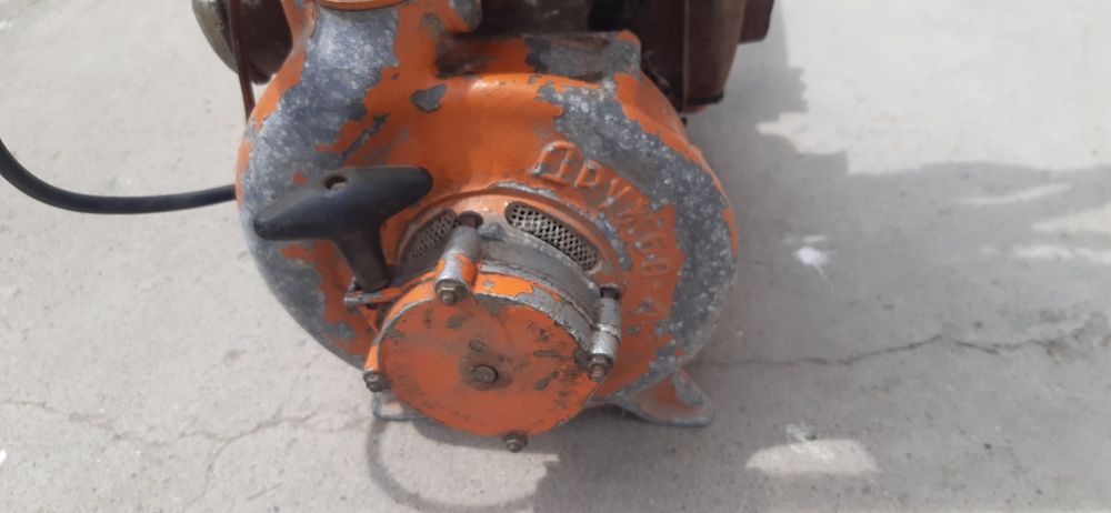 Резачка за дърва Дружба Руска