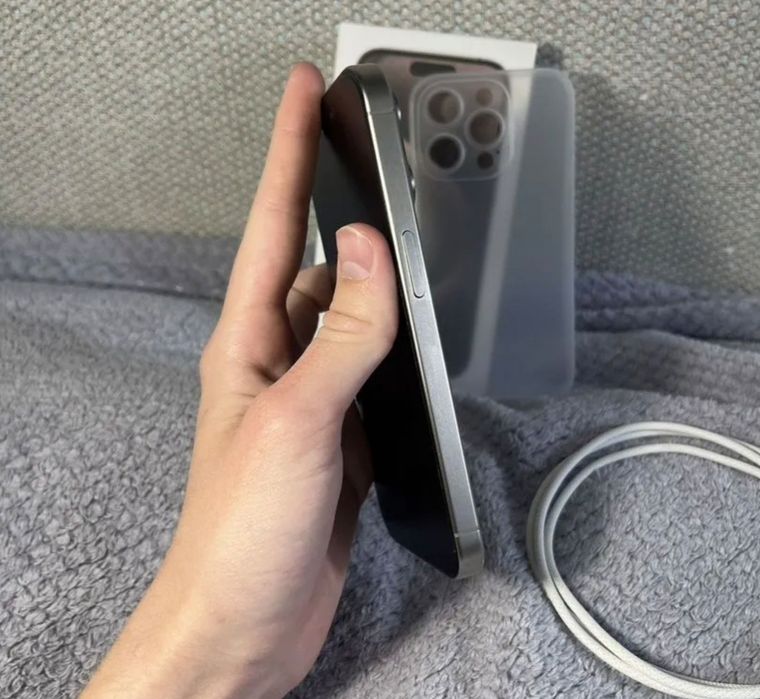 Iphone 15 pro 256 gb