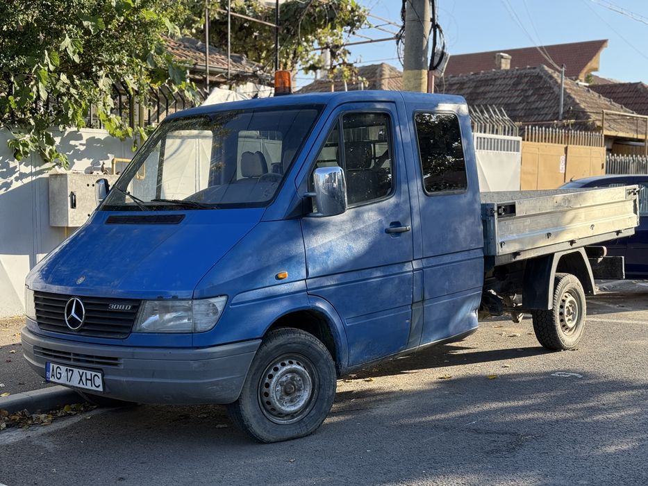 Mercedes-Sprinter