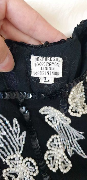 Bluza vintage paiete si matase