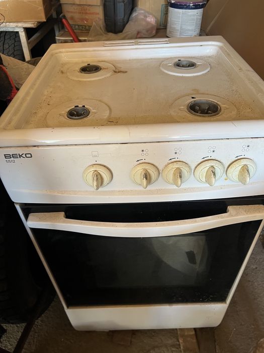 Газовая печь по суперцене Beko 50*50