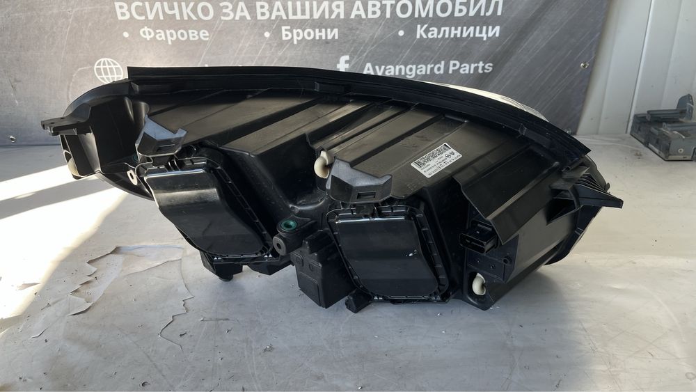 5 броя десен и 2 брой ляв фар Peugeot Expert,Citroen Jumpy