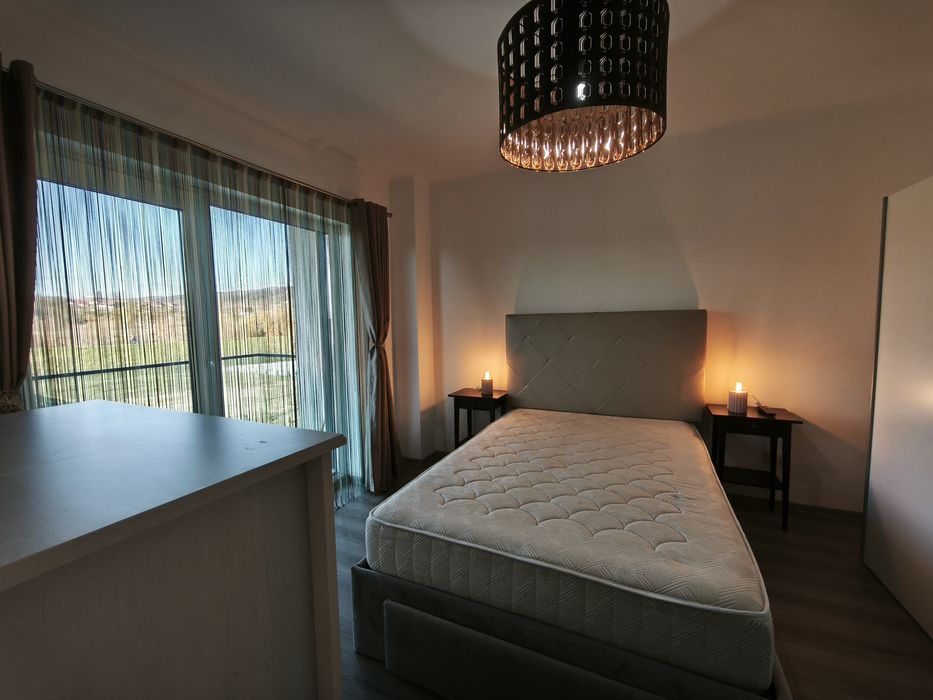 Apartament cu doua camere: de inchiriat