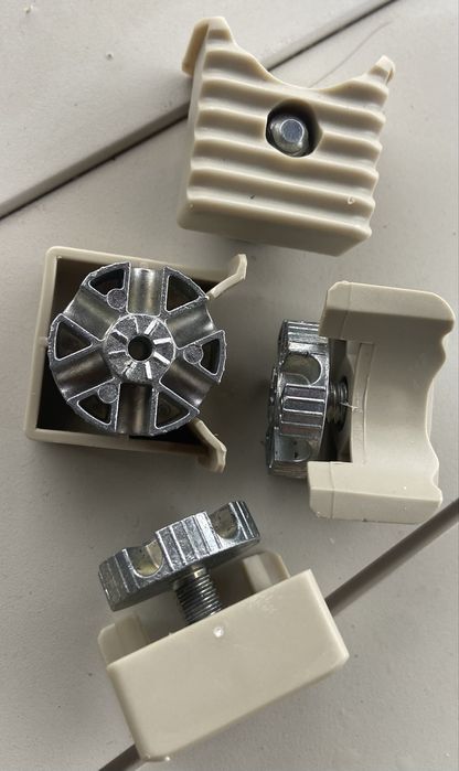 Masa rotunda ikea Lisabo