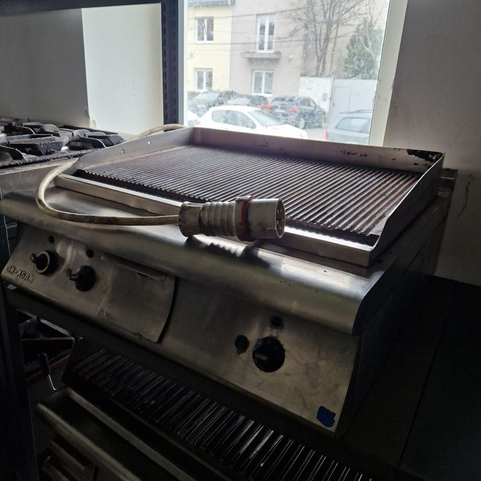 Gratar gaz sau electric, cu banc inox, de putere
