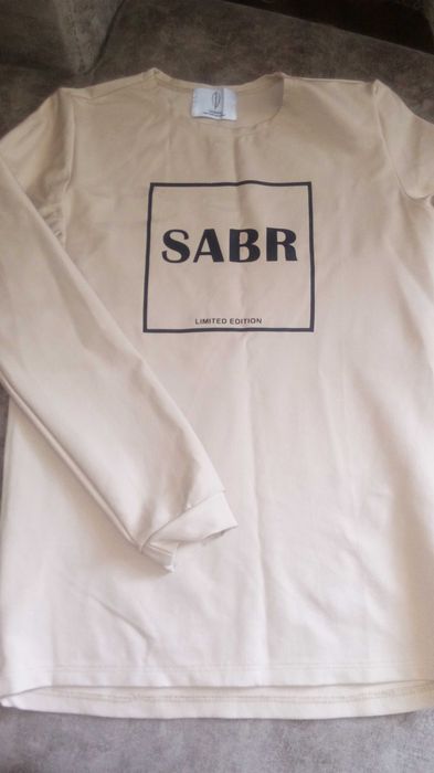 Продам качественные вещиженские.