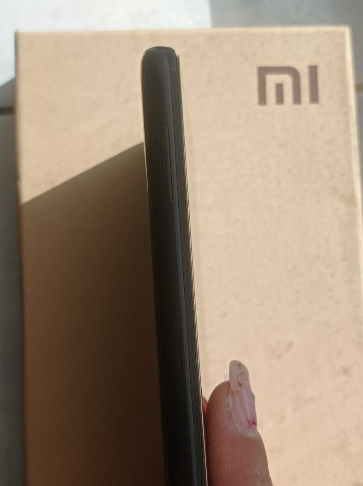 MOTOROLA one macro (XT2016-1)