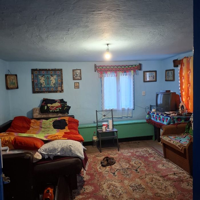 Casă de vanzare in satul Ponorel,comuna Vidra,judetul Alba.