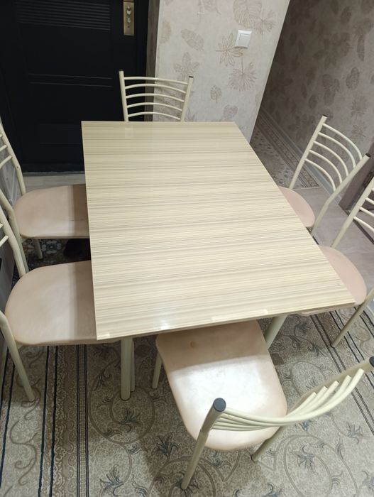 Продается стол с 6шт стулья
