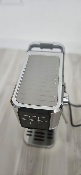 Vand espressor manual Rohnson R98016